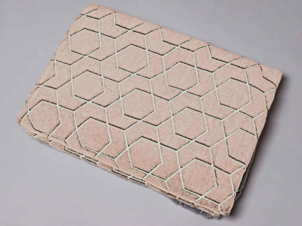 Светящийся в темноте плед Lattice