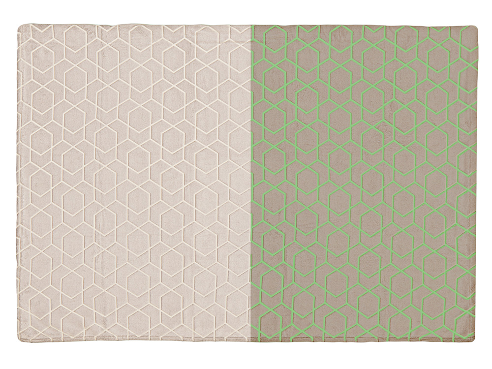 Светящийся в темноте плед Lattice