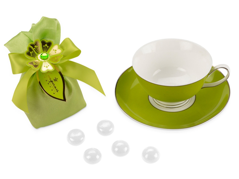 Подарочный набор из кружки и блюдца салатового цвета.jpg