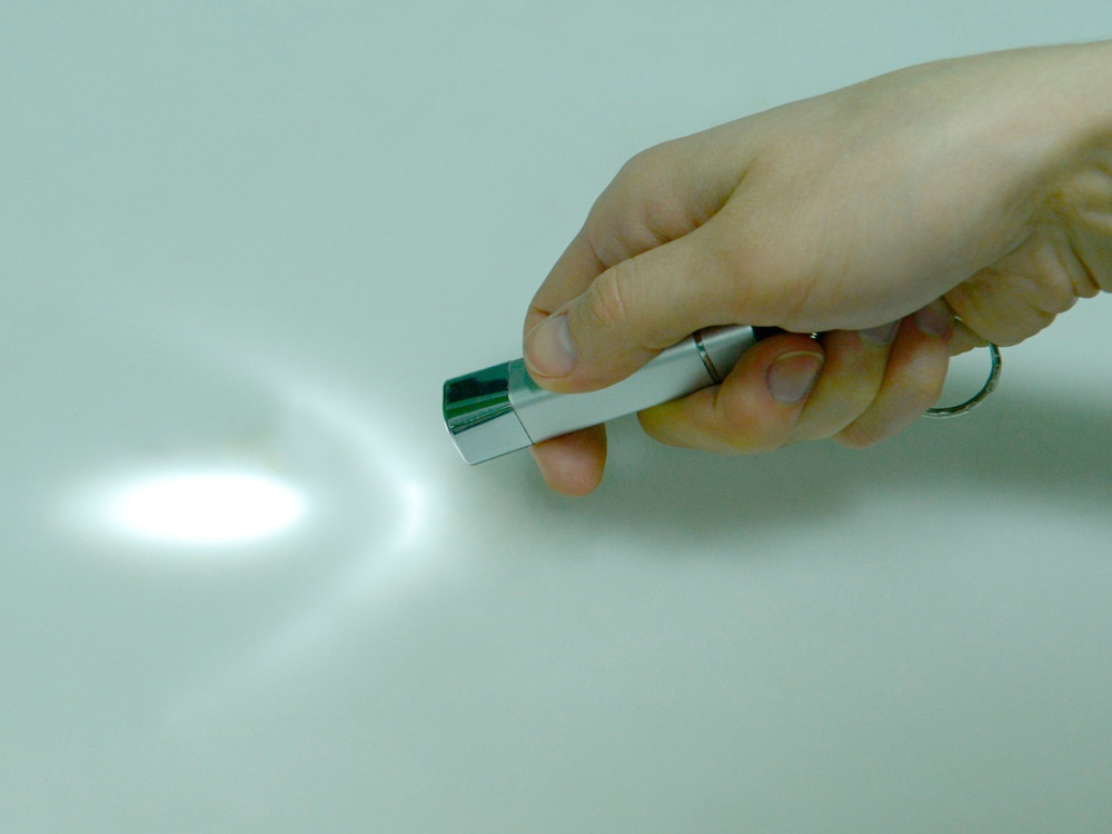 Брелок-фонарик Ла-мотт